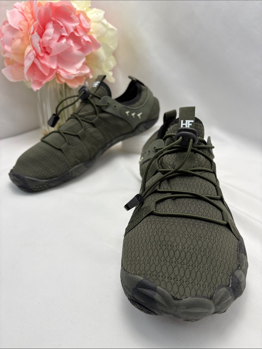 Hike Outdoors Olive Green Men’s / Women Sz40 Athletic Sneakers #350